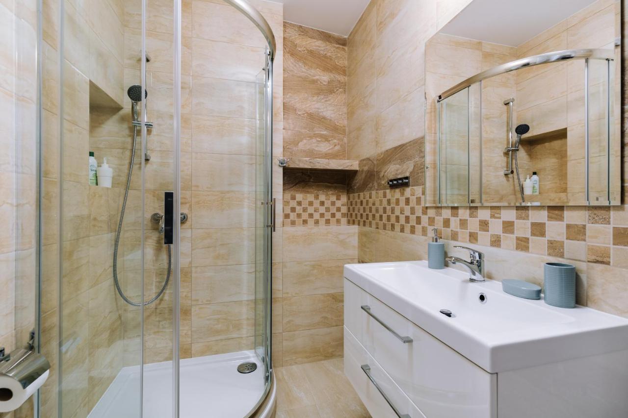 Apartmentprestige - Boulevard Krakow Luaran gambar